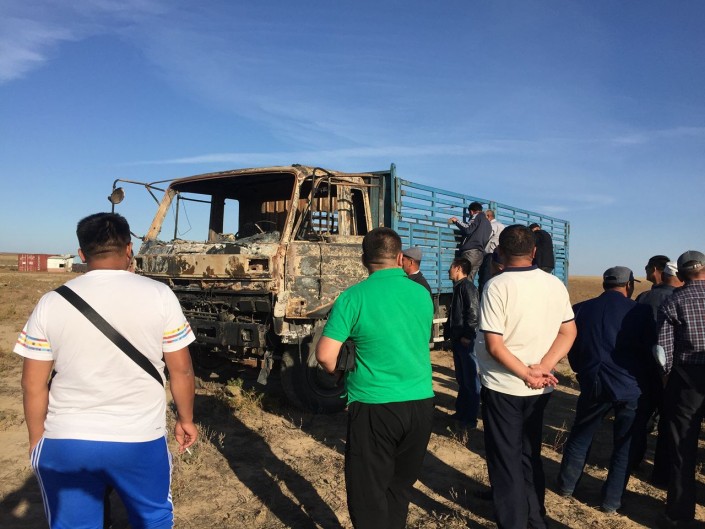 b2438cc20c2863bd855d1abd1958cd16-1