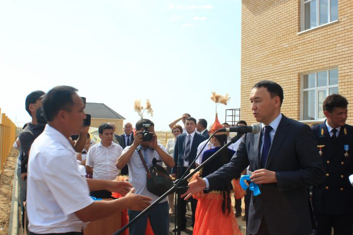 ed28c50cfe677c44848310d8b883ccc6-700x467