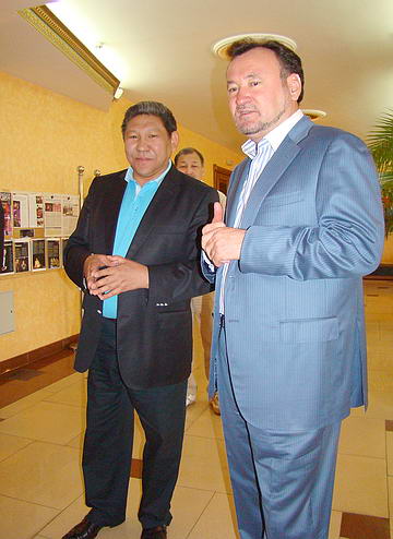 Muhtar Kul-Muhamed (2)