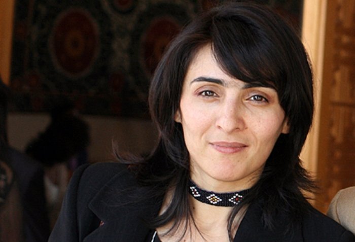 анора саркорова