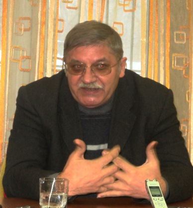 500_Naivnyie-voprosyi_Konstantin-Syiroezhkin